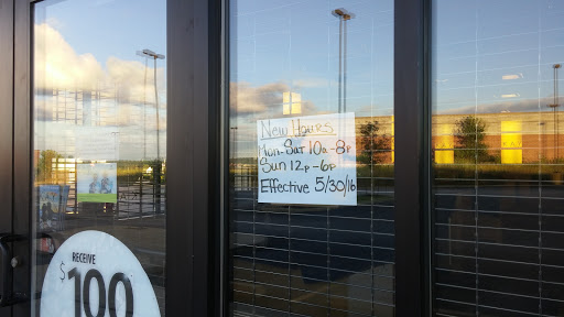 Jewelry Store «Kay Jewelers», reviews and photos, 9501 Vista Way, Garfield Heights, OH 44125, USA