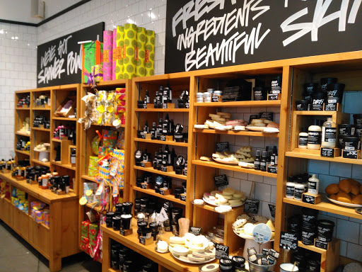 Cosmetics Store «Lush Cosmetics», reviews and photos, 303 Memorial City Way, Houston, TX 77024, USA