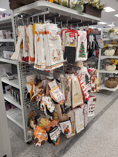 Clothing Store «Ross Dress for Less», reviews and photos, 2005 14th Ave SE, Albany, OR 97322, USA