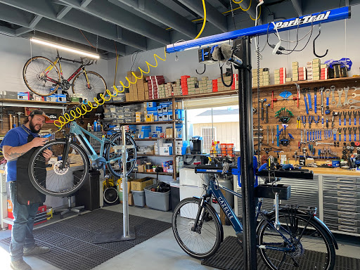 Mostly E-Bikes image