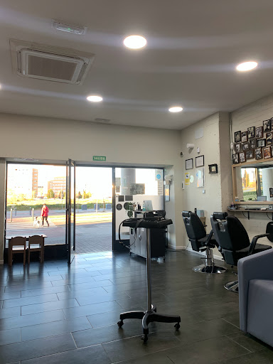 JennLo estilistas en Alcorcón, Madrid