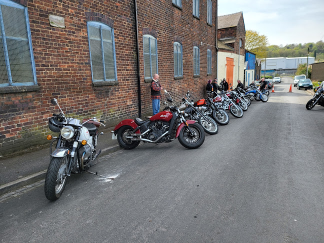 Grumpy's-GB Motorcycles - Night club