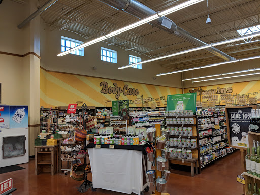 Grocery Store «Fresh Thyme Farmers Market- Downers Grove», reviews and photos, 325 Ogden Ave, Downers Grove, IL 60515, USA
