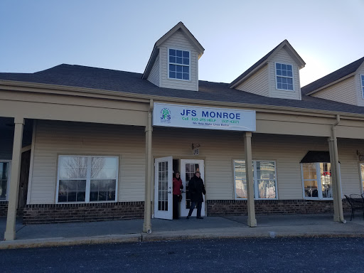 Shopping Mall «Concordia Shopping Center», reviews and photos, 1600 Perrineville Rd, Monroe Township, NJ 08831, USA