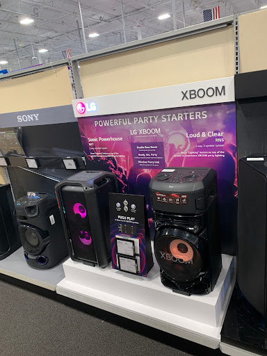 Electronics Store «Best Buy», reviews and photos, 1800 McFarland Blvd E, Tuscaloosa, AL 35404, USA