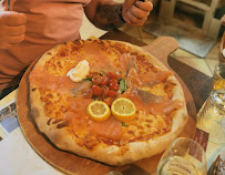 Pizza du Restaurant La Taverne à Villeneuve-le-Comte - n°4