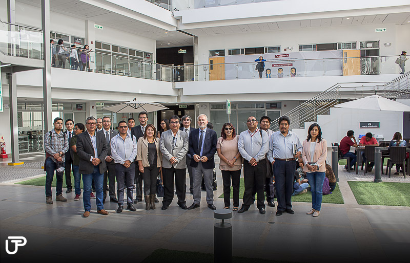 Universidad Tecnológica del Perú Sede Parra