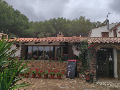 Restaurante Pinar Ver - CV-15, km.2, 8, 12192 Vilafamés, Castellón, Spain