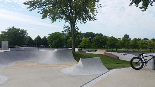 Park «Phillips Park», reviews and photos, 901 Ray Moses Dr, Aurora, IL 60505, USA