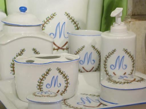 Gift Shop «A Mano, Inc.», reviews and photos, 1677 Wisconsin Ave NW, Washington, DC 20007, USA