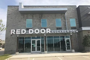 Red Door Escape Room - Plano image