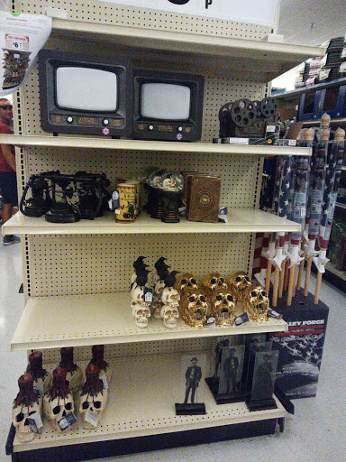 Discount Store «Big Lots», reviews and photos, 4613 Dixie Hwy, Fairfield, OH 45014, USA