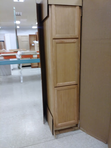 Kitchen Remodeler «Pease Warehouse & Kitchen Showroom», reviews and photos, 1780 S Erie Blvd, Hamilton, OH 45011, USA