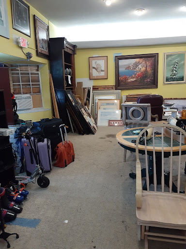 Thrift Store «Habitat For Humanity Thrift Store», reviews and photos, 1635 N Old Dixie Hwy, Jupiter, FL 33469, USA