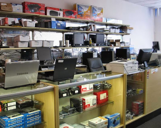 Computer Repair Service «Chicago Community Computer Service», reviews and photos, 8251 S Kedzie Ave, Chicago, IL 60652, USA