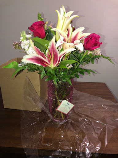 Florist «Flowers On the Park», reviews and photos, 8390 Tamarack Village, Woodbury, MN 55125, USA