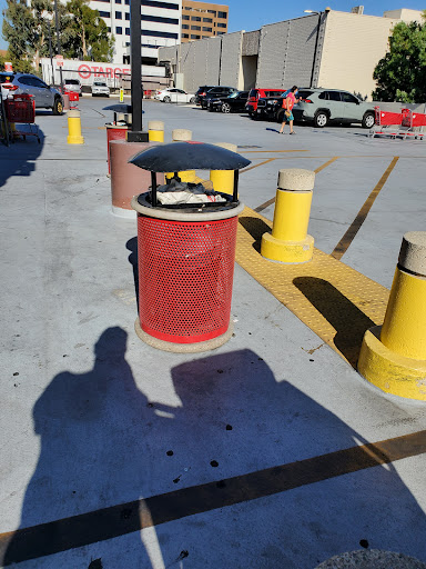 Department Store «Target», reviews and photos, 777 E Colorado Blvd, Pasadena, CA 91101, USA