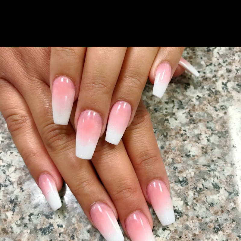 Luminous Nails & Spa