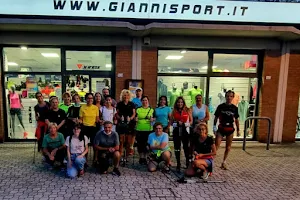 Gianni Sport. image