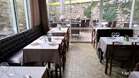 Atmosphère du Restaurant végétarien Les Mille Poetes à Narbonne - n°10