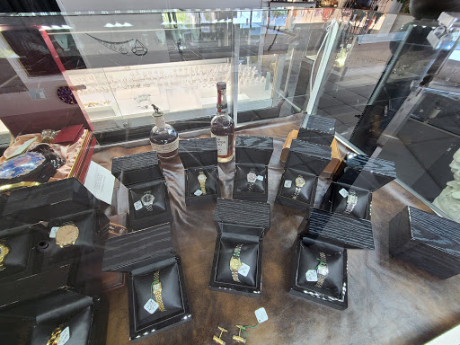 Pawn Shop «Prestige Pawn & Jewelry - Gold & Silver Dealer», reviews and photos, 360 W Indiantown Rd, Jupiter, FL 33458, USA