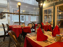 Atmosphère du Restaurant français Le Corsaire à Honfleur - n°3