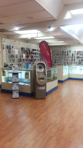 Cell Phone Store «Wholecell Accessories», reviews and photos, 124 N Halsted St, Chicago Heights, IL 60411, USA