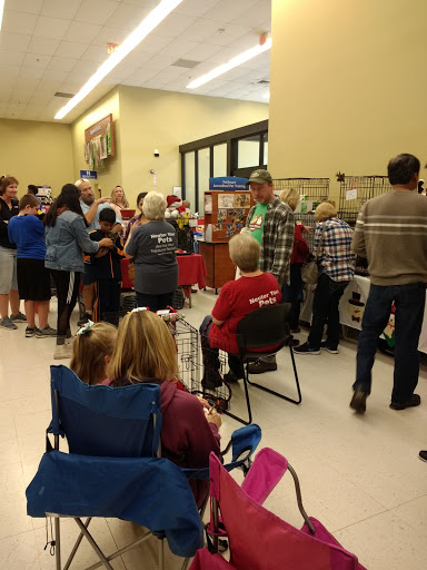 Pet Supply Store «PetSmart», reviews and photos, 3630 Peachtree Pkwy, Suwanee, GA 30024, USA