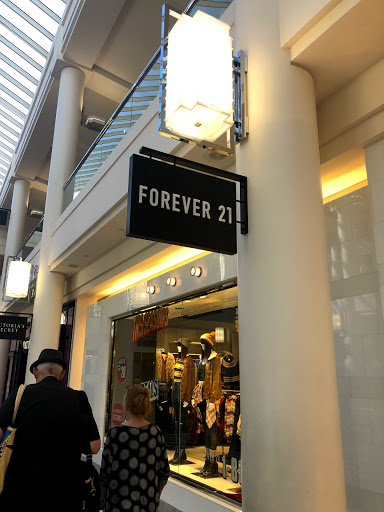 Clothing Store «Forever 21», reviews and photos, 3251 20th Ave, San Francisco, CA 94132, USA