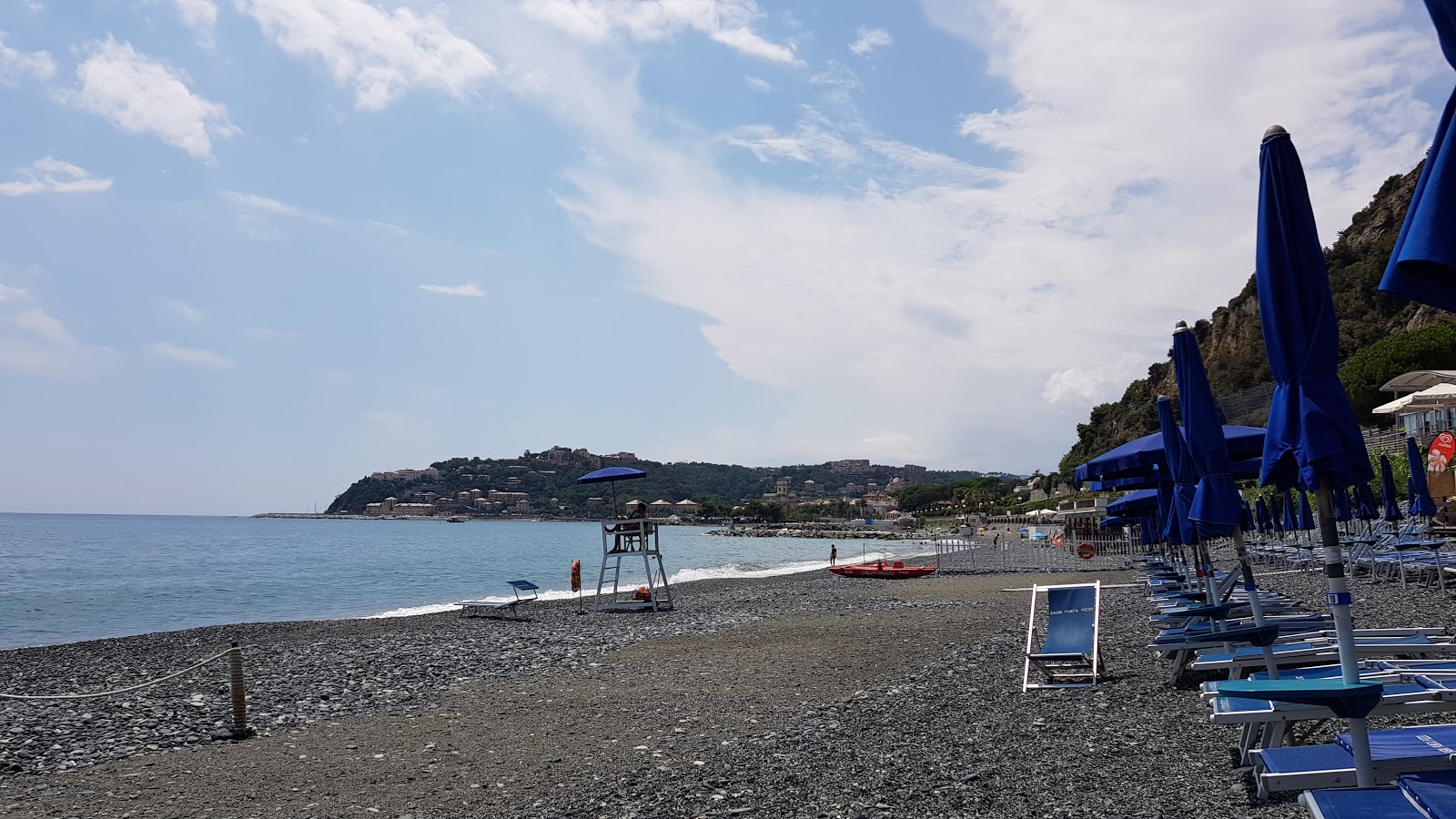 Spiaggia Olanda'in fotoğrafı plaj tatil beldesi alanı