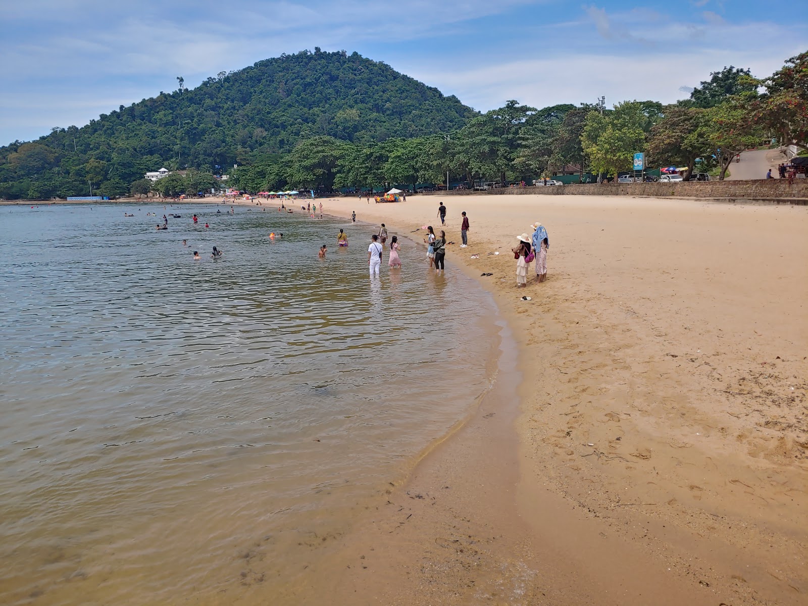 Fotografie cu Kep Beach cu plajă spațioasă