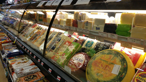 Grocery Store «Village Market Place», reviews and photos, 4034 Dempster St, Skokie, IL 60076, USA