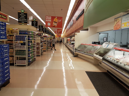 Grocery Store «Winn-Dixie», reviews and photos, 2519 McMullen Booth Rd #106, Clearwater, FL 33761, USA