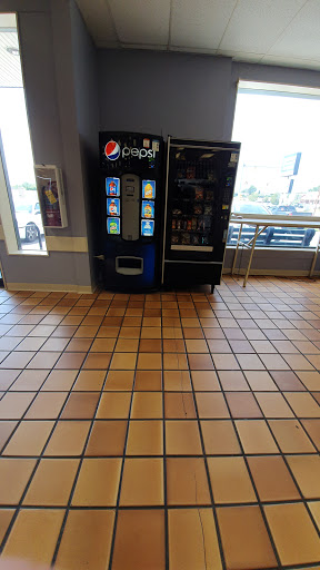 Laundromat «Mac Arthur Road Coin Laundry», reviews and photos, 2191 MacArthur Rd, Whitehall, PA 18052, USA