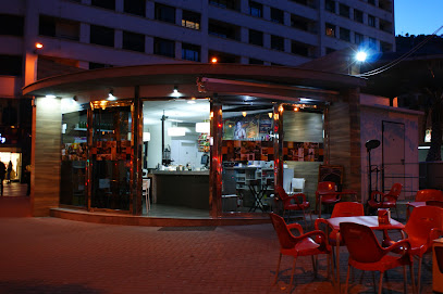 Cafè Plaça la Rosaleda - Av. Alameda Camilo Sesto, 49, 03803 Alcoi, Alicante, Spain