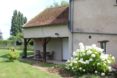 Le Poule House à Guérard