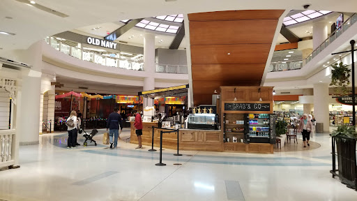 Shopping Mall «Tysons Corner Center», reviews and photos, 1961 Chain Bridge Rd, Tysons, VA 22102, USA