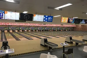 Bateau Bay Ten Pin Bowl image