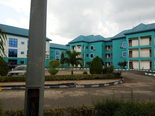 Hero luxury apartments, Chief Evan Enwerem Ave, New Owerri, Owerri, Nigeria, Apartment Complex, state Imo