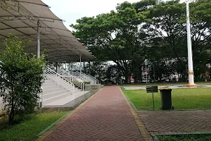 Pakui Sayang Park image