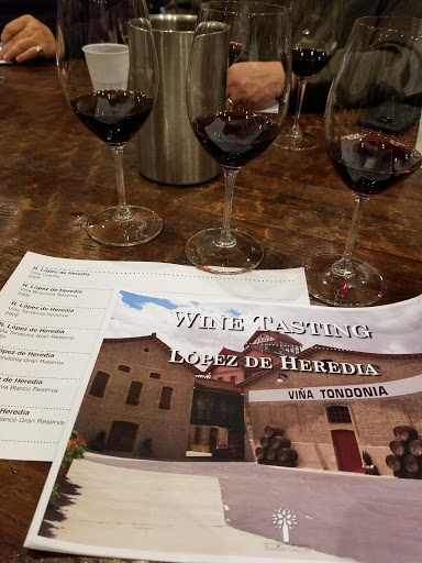 Wine Store «Sunfish Cellars Wine & Spirits», reviews and photos, 803 Sibley Memorial Hwy, St Paul, MN 55118, USA