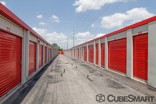 Self-Storage Facility «CubeSmart Self Storage», reviews and photos, 2801 Harrison St, Bellwood, IL 60104, USA