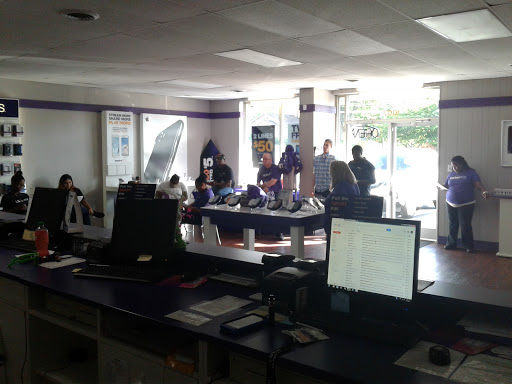 Cell Phone Store «MetroPCS Authorized Dealer», reviews and photos, 895 W Center St, Kingsport, TN 37660, USA