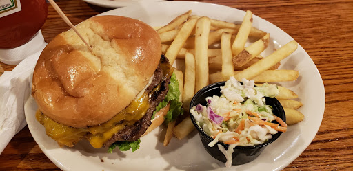 American Restaurant «Cracker Barrel Old Country Store», reviews and photos, 716 N Campbell Station Rd, Farragut, TN 37934, USA