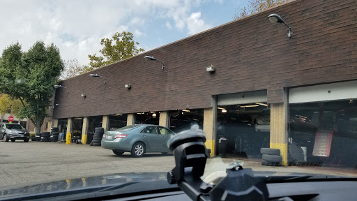 Tire Shop «Firestone Complete Auto Care», reviews and photos, 10735 Little Patuxent Pkwy, Columbia, MD 21044, USA
