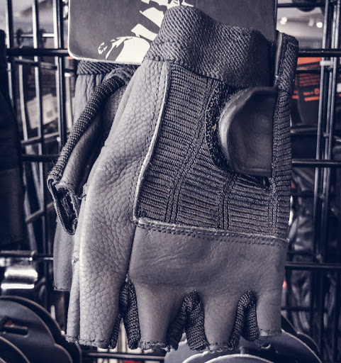 Motorcycle Shop «Renegade Classics Indianapolis», reviews and photos, 9546 Allisonville Rd, Indianapolis, IN 46250, USA