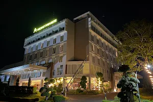 Ascent Premiere Hotel Pasuruan image