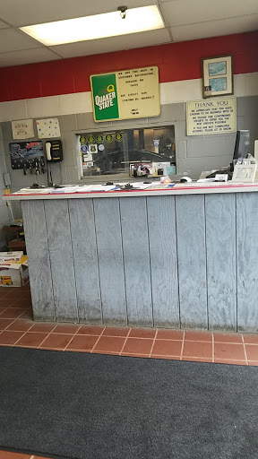 Tire Shop «Darien Auto Center», reviews and photos, 1350 Post Rd, Darien, CT 06820, USA