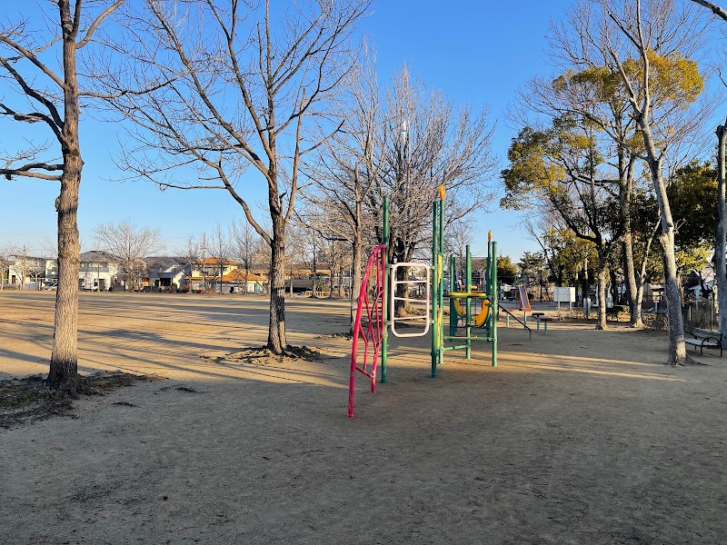 みどり公園運動場