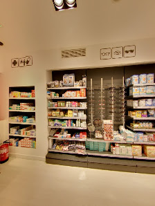 Farmacia Aeropuerto PMI Palma de Mallorca Airport, Farmacía, 2ª Planta, 07611 Palma, Balearic Islands, Spagna